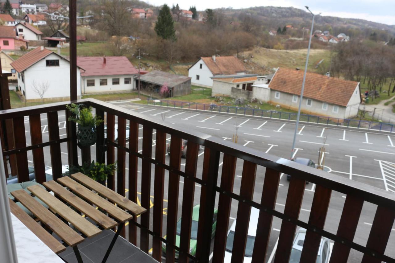 Studio Apartman Tajci Apartamento Slunj Exterior foto